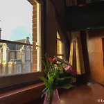 Nadia Hotel