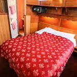 نادية فندق أمستردام