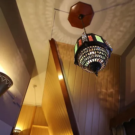 Nadia Hotel 2*