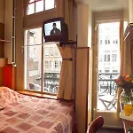Hotel Nadia 2*