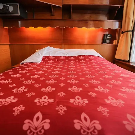 Nadia Hotel Amesterdão